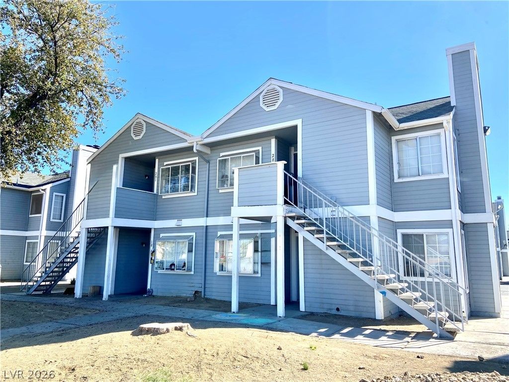 1872 Cosmic Drive, Las Vegas, NV 89115