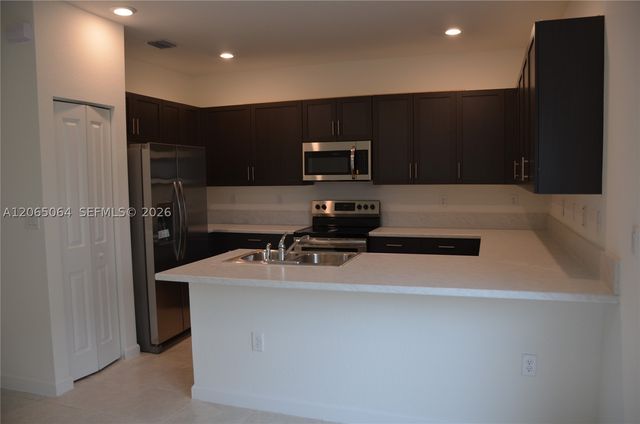 1801 SE 27th Ter, Homestead, FL 33035