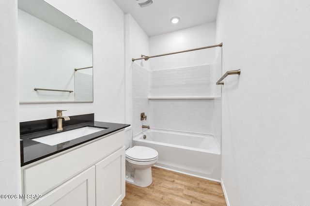 12152 E Morris Carson Drive, Vail, AZ 85641