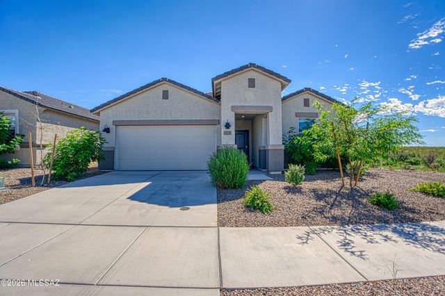 12152 E Morris Carson Drive, Vail, AZ 85641