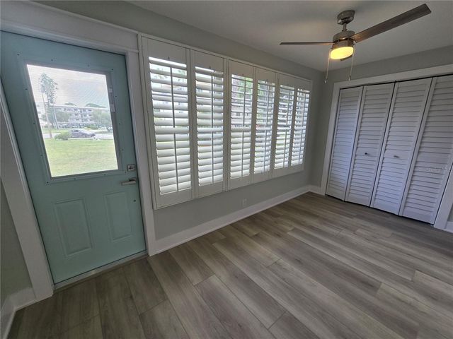 5750 80TH STREET N A106, St Petersburg, FL 33709