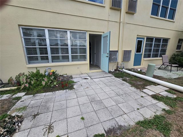 5750 80TH STREET N A106, St Petersburg, FL 33709