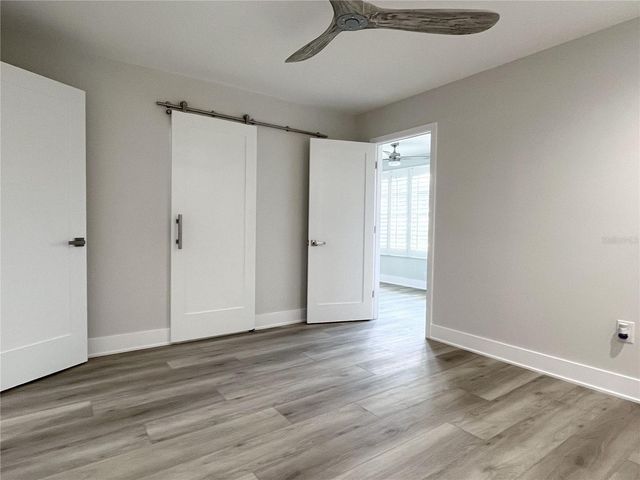 5750 80TH STREET N A106, St Petersburg, FL 33709