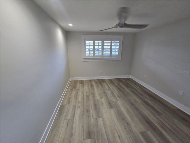5750 80TH STREET N A106, St Petersburg, FL 33709