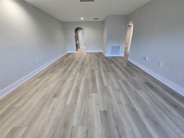 5750 80TH STREET N A106, St Petersburg, FL 33709