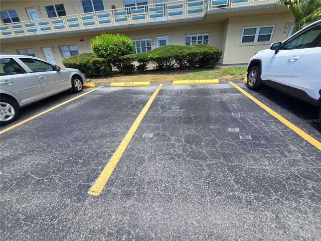 5750 80TH STREET N A106, St Petersburg, FL 33709