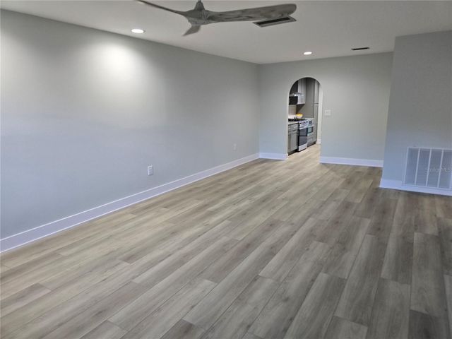 5750 80TH STREET N A106, St Petersburg, FL 33709
