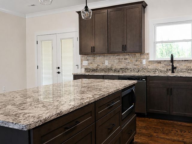 123 Bob White Drive, Ocoee, TN 37361