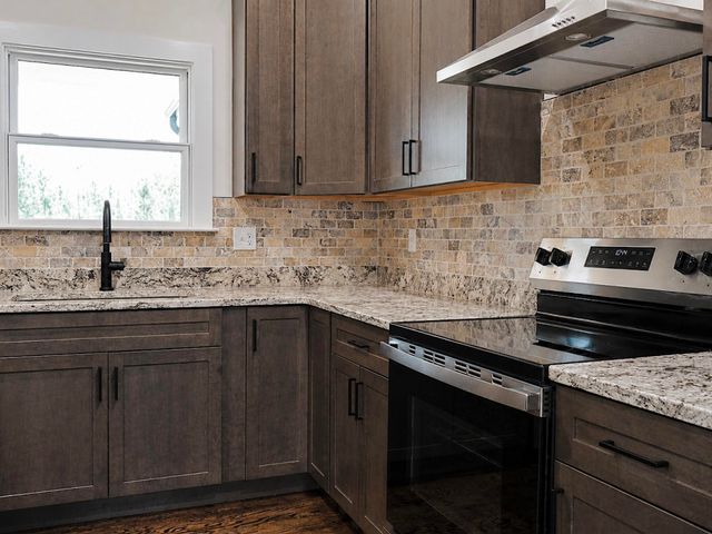 123 Bob White Drive, Ocoee, TN 37361