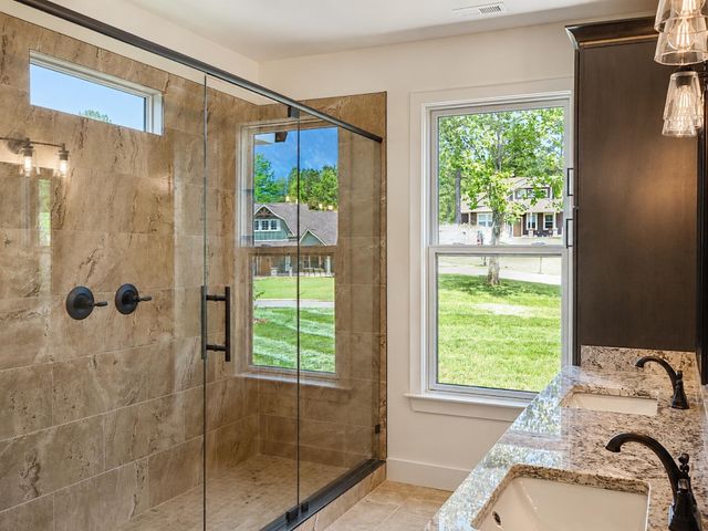 123 Bob White Drive, Ocoee, TN 37361