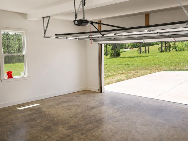123 Bob White Drive, Ocoee, TN 37361