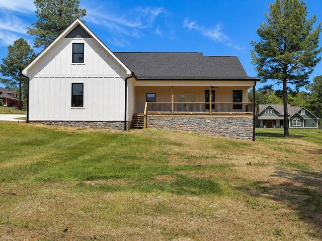 123 Bob White Drive, Ocoee, TN 37361