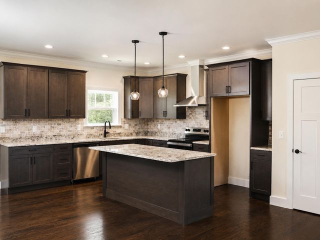 123 Bob White Drive, Ocoee, TN 37361
