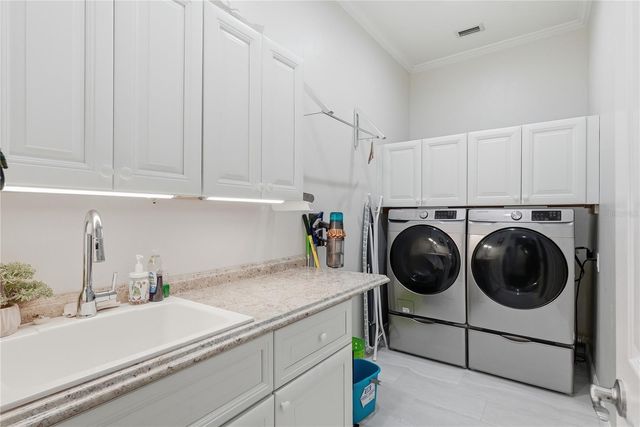 3904 SW 95TH DRIVE, Gainesville, FL 32608