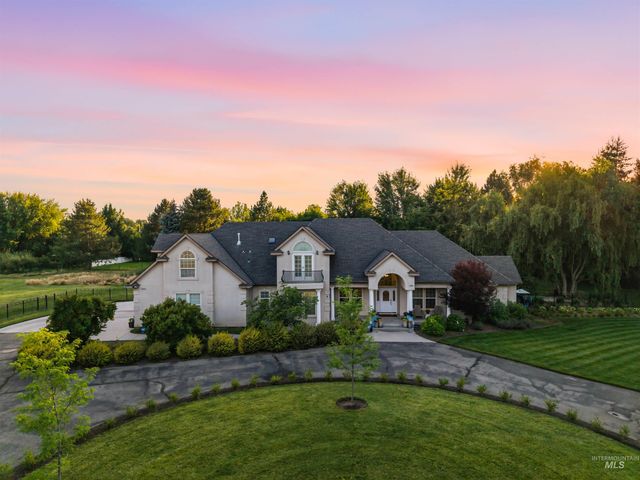 2981 S Sugar Plum Ave, Eagle, ID 83616