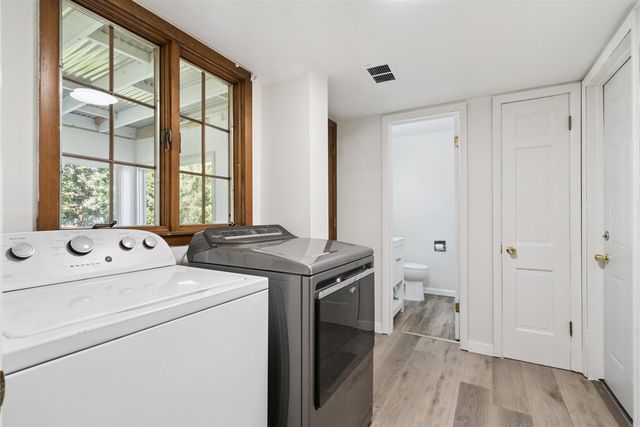 1132 W Ridgeway Avenue, Waterloo, IA 50701