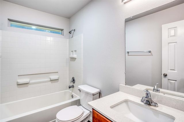 5531 Latta Plantation Drive, Katy, TX 77449