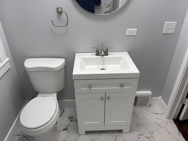 9415 S EMERALD Avenue, Chicago, IL 60620