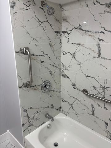 9415 S EMERALD Avenue, Chicago, IL 60620