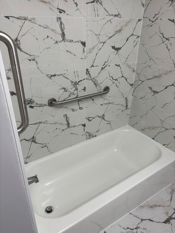 9415 S EMERALD Avenue, Chicago, IL 60620