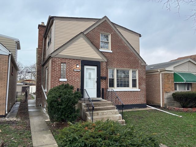 9415 S EMERALD Avenue, Chicago, IL 60620