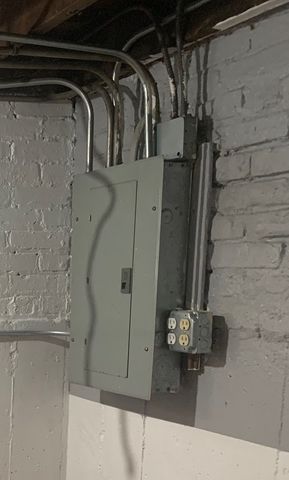 9415 S EMERALD Avenue, Chicago, IL 60620