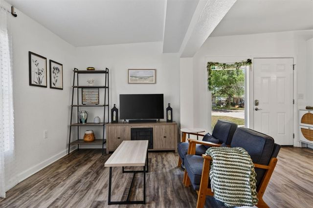 6318 21ST AVENUE N, St Petersburg, FL 33710