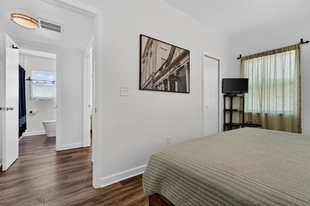 6318 21ST AVENUE N, St Petersburg, FL 33710