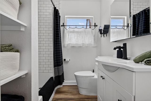 6318 21ST AVENUE N, St Petersburg, FL 33710