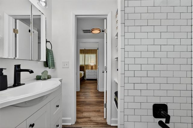 6318 21ST AVENUE N, St Petersburg, FL 33710