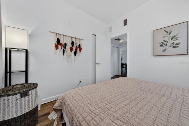 6318 21ST AVENUE N, St Petersburg, FL 33710