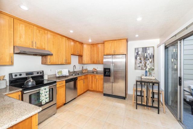 339 Catamaran Street, Foster City, CA 94404