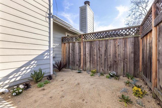 339 Catamaran Street, Foster City, CA 94404