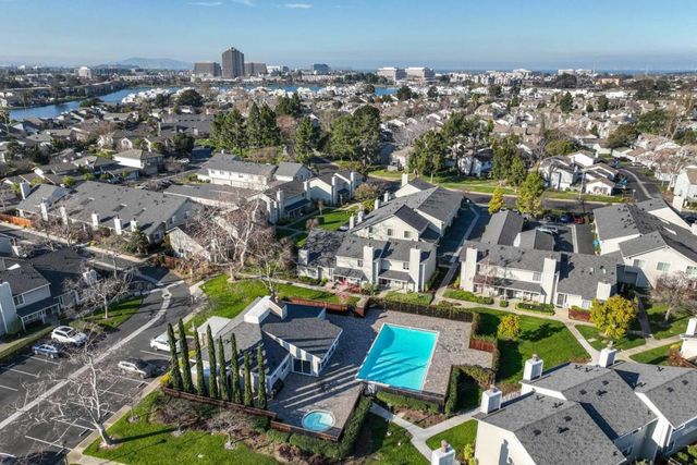 339 Catamaran Street, Foster City, CA 94404