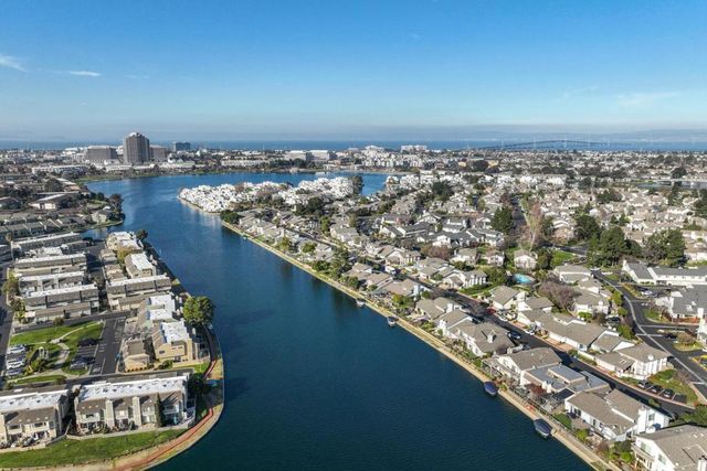 339 Catamaran Street, Foster City, CA 94404