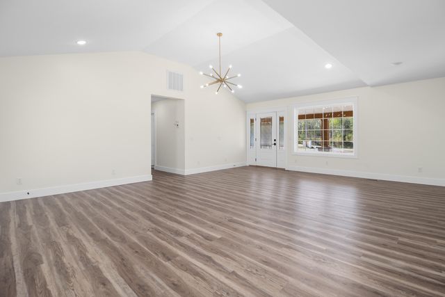 3607 Slate Lick Church Road, London, KY 40741