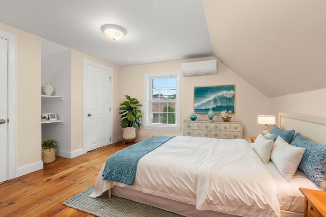 13 Estes Street, Ipswich, MA 01938