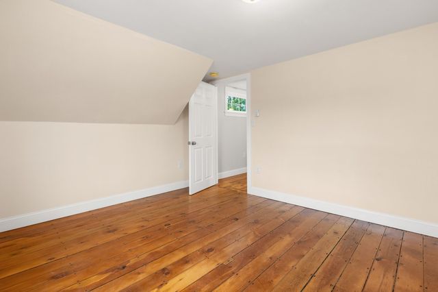 13 Estes Street, Ipswich, MA 01938