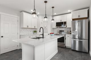 13 Estes Street, Ipswich, MA 01938