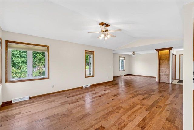 118 E Miller Road, Rio, WI 53960