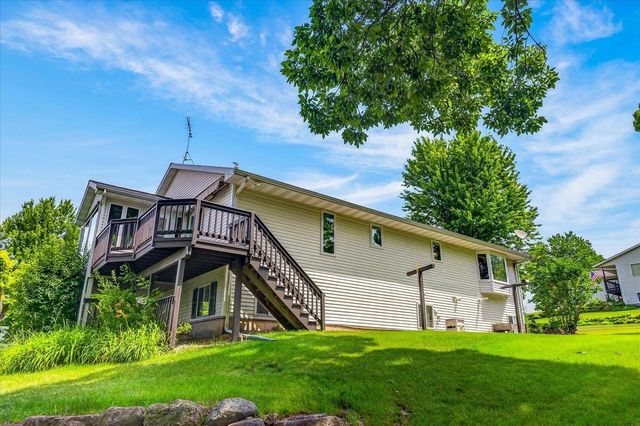 118 E Miller Road, Rio, WI 53960