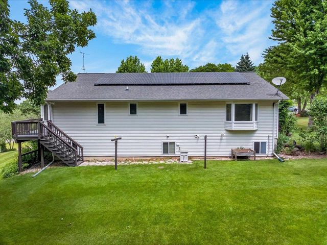118 E Miller Road, Rio, WI 53960