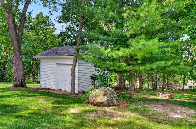 118 E Miller Road, Rio, WI 53960