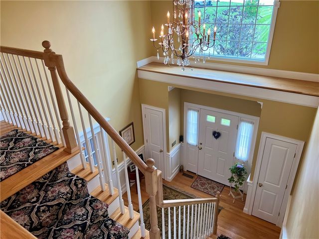 35 East Lantern Road, Smithfield, RI 02917