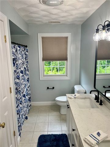 35 East Lantern Road, Smithfield, RI 02917