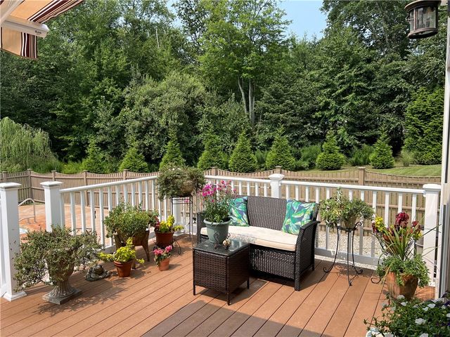 35 East Lantern Road, Smithfield, RI 02917