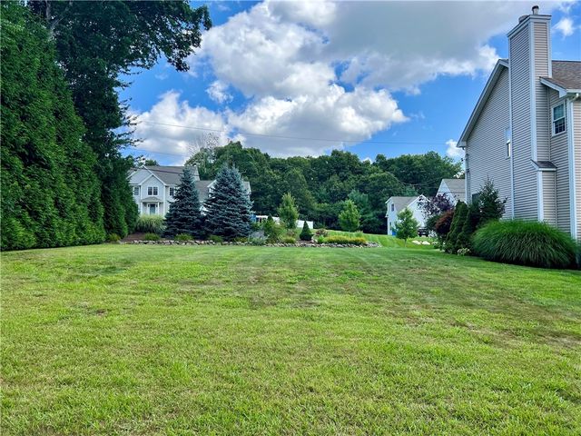 35 East Lantern Road, Smithfield, RI 02917