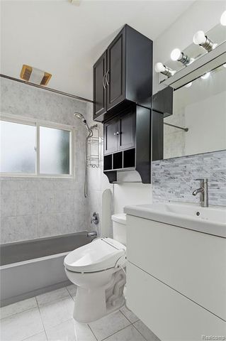 6457 Deering Street, Garden City, MI 48135