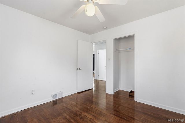 6457 Deering Street, Garden City, MI 48135