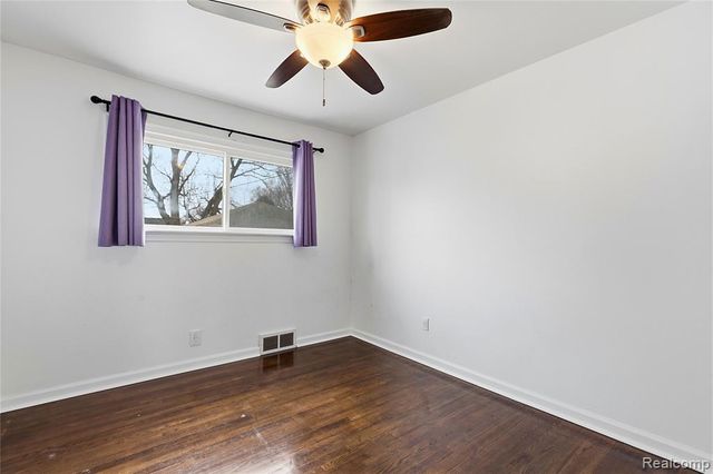 6457 Deering Street, Garden City, MI 48135